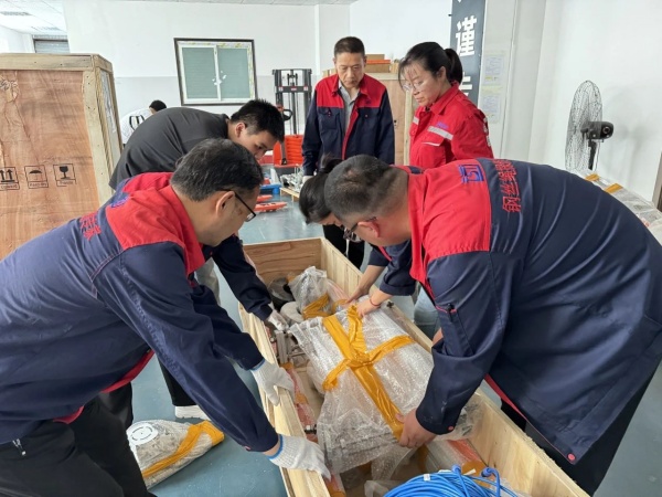 破暑前行，全員沖刺，鑄就泰斯特新速度！